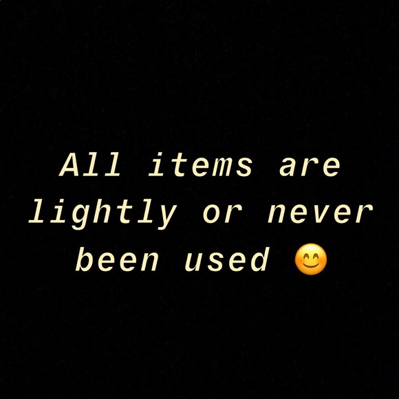 BUNDLE AND SAVE ‼️ Get your FREE SMALL GIFT - Picture 1 of 1